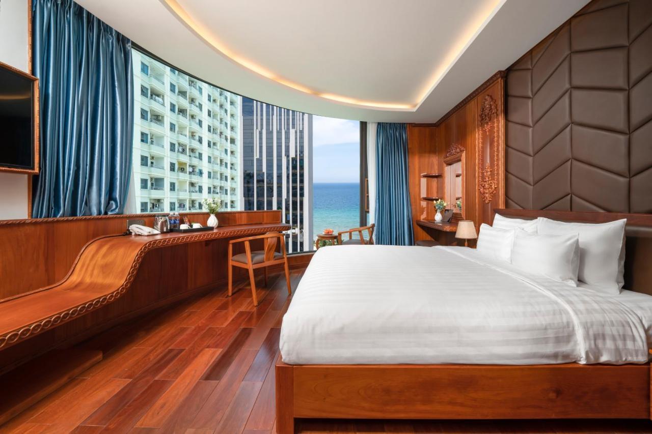 Monalisa Luxury Hotel Da Nang Exteriör bild