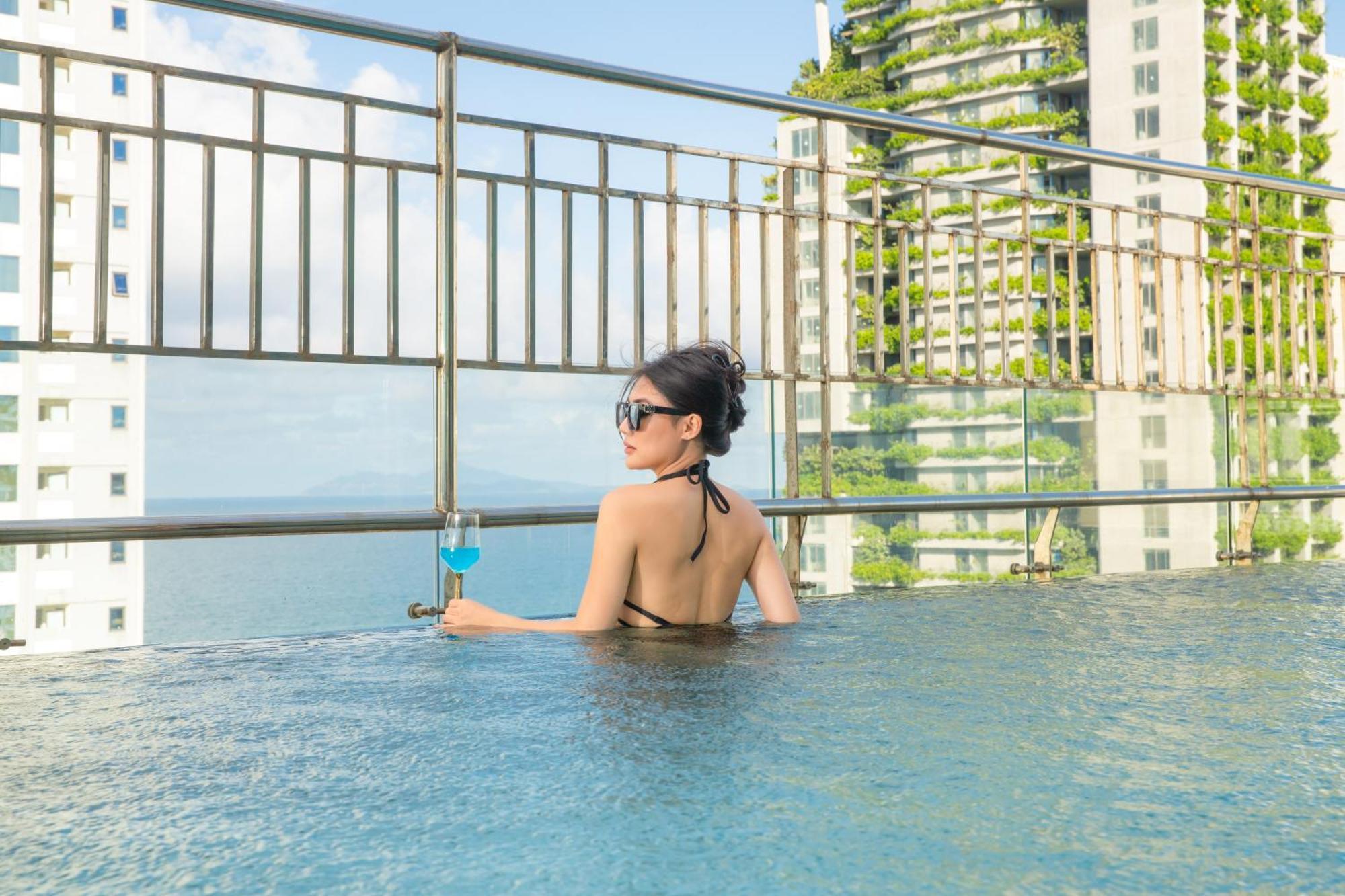 Monalisa Luxury Hotel Da Nang Exteriör bild