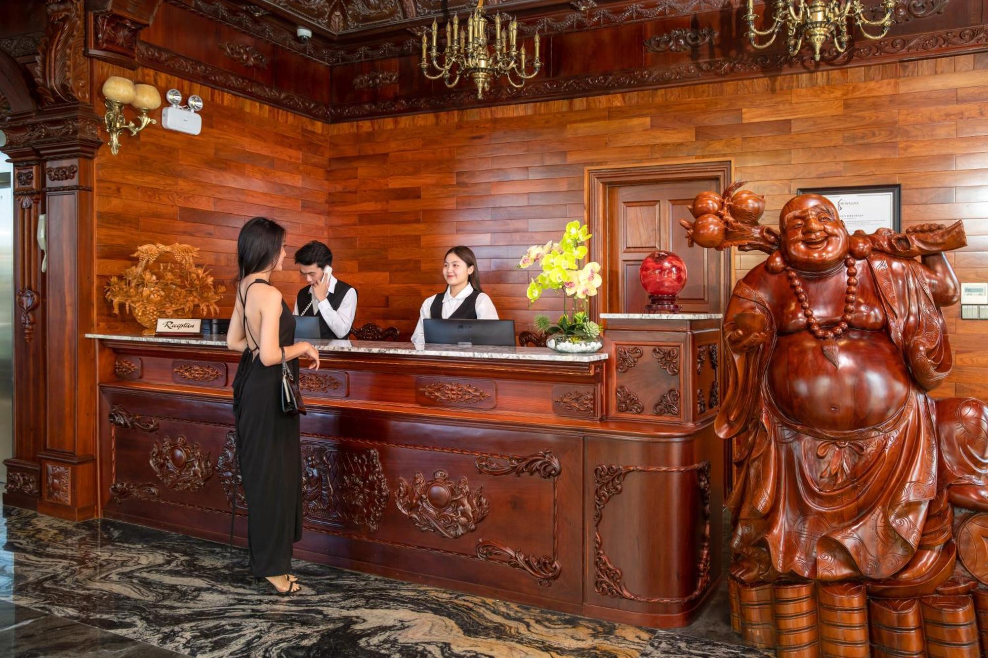 Monalisa Luxury Hotel Da Nang Exteriör bild